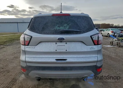 2018 Ford Escape Se из США, поврежденный, VIN 1FMCU0GD8JUA89560